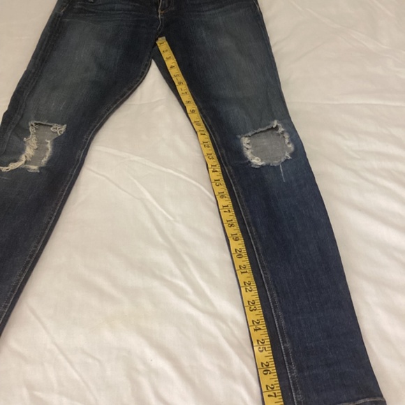 Rag & Bone for Aritzia Distressed Blue Jeans Size 25 - Picture 6 of 7